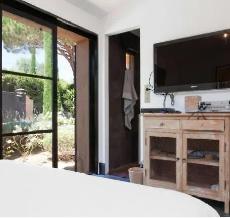 Villa Persea By The Pearls Collection Saint-Tropez